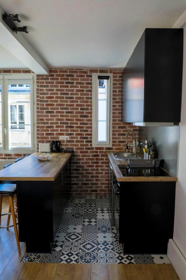 Appart Cosy Entre Vieux Port Et Marche Central Ла-Рошель Экстерьер фото